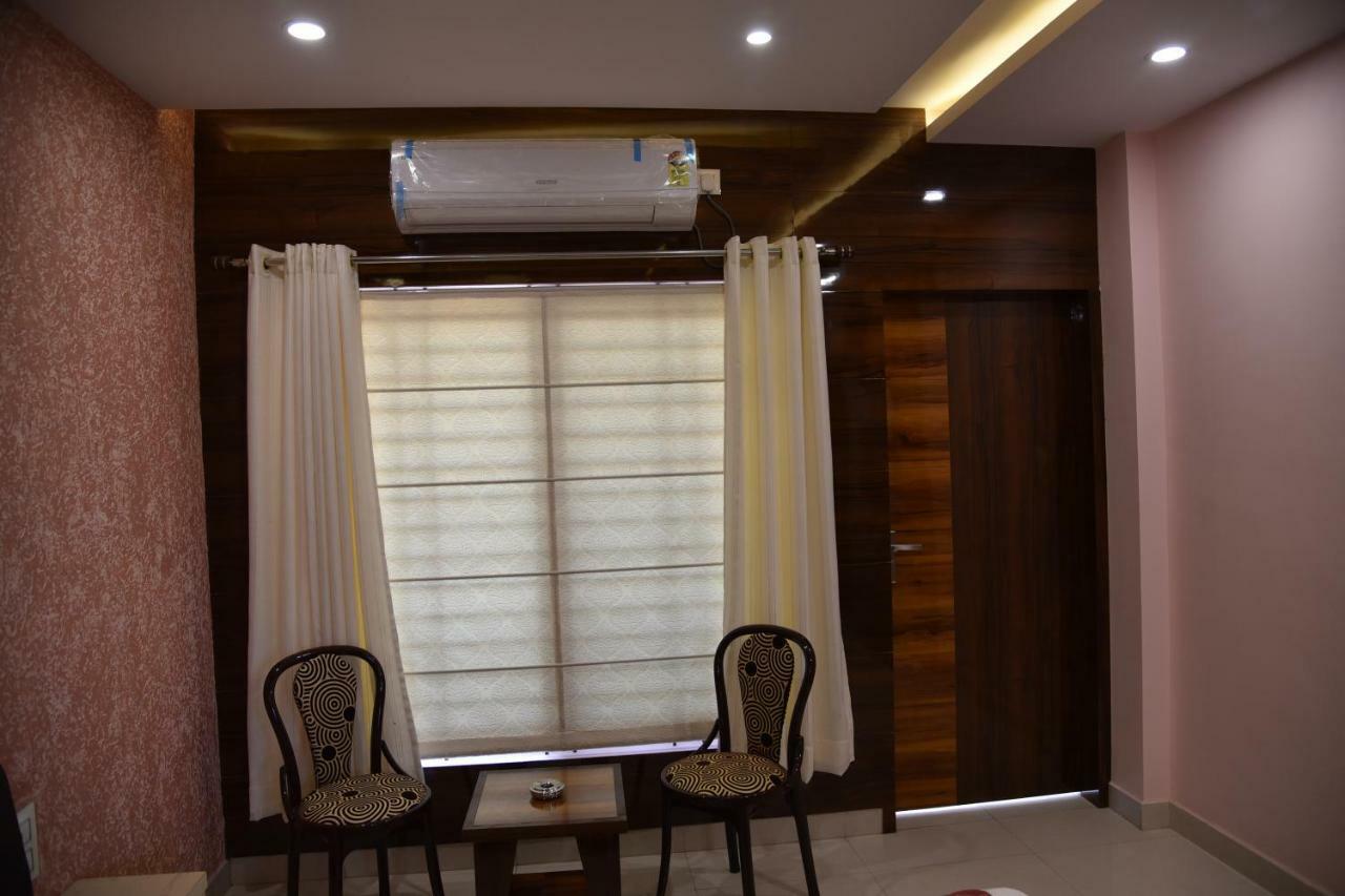 Hotel Pushpanjali Bhopal Exterior photo